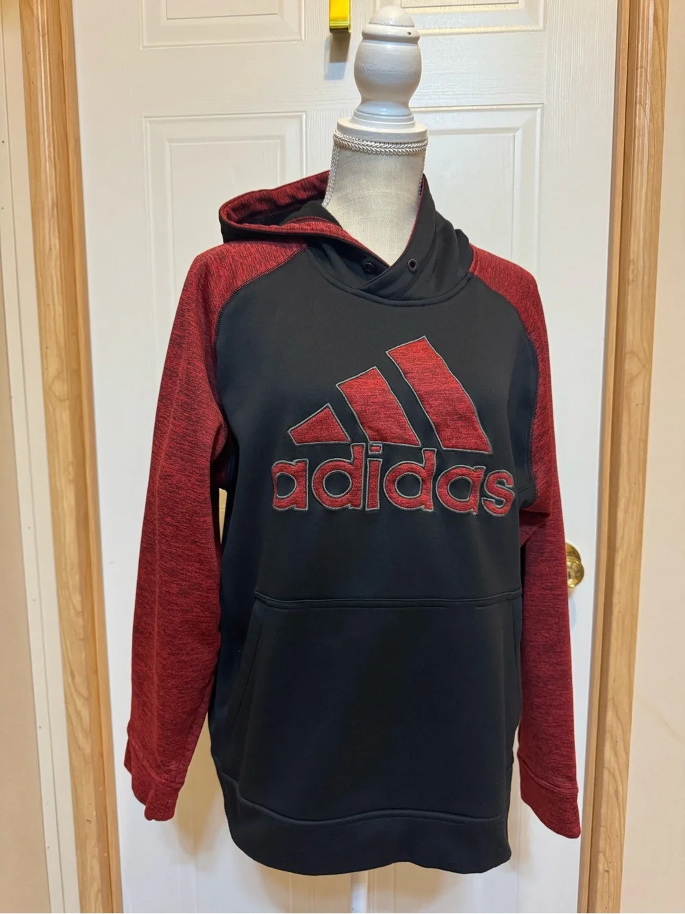 Adidas Sz L Red/Black Climawarm Hoodie VGUC😊😊